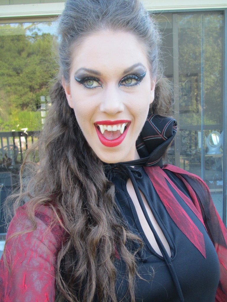 Glamorous Vampire Makeup