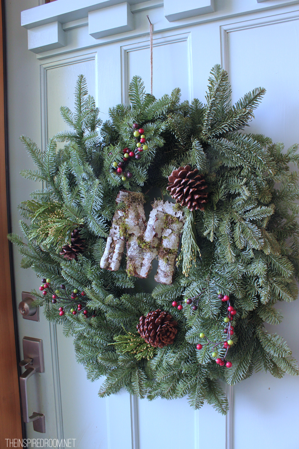Rustic Wreath With Pinecone