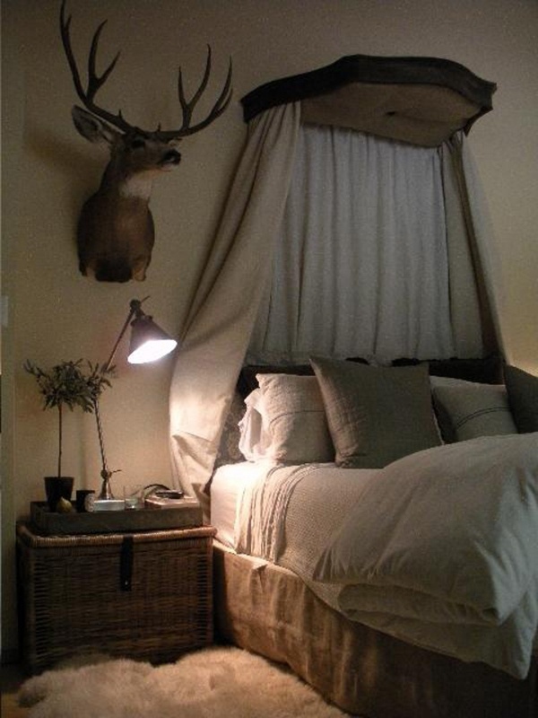 Christmas Bedroom Deer Heads