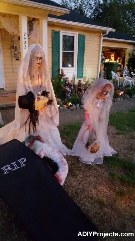 Zombies Wedding Halloween Decorations Night View