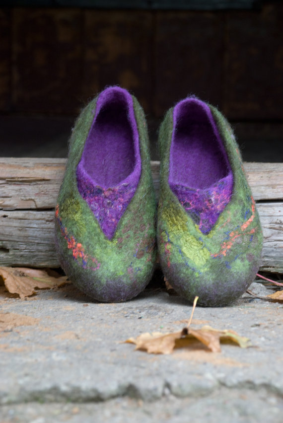 Women slippers felt wool house shoes