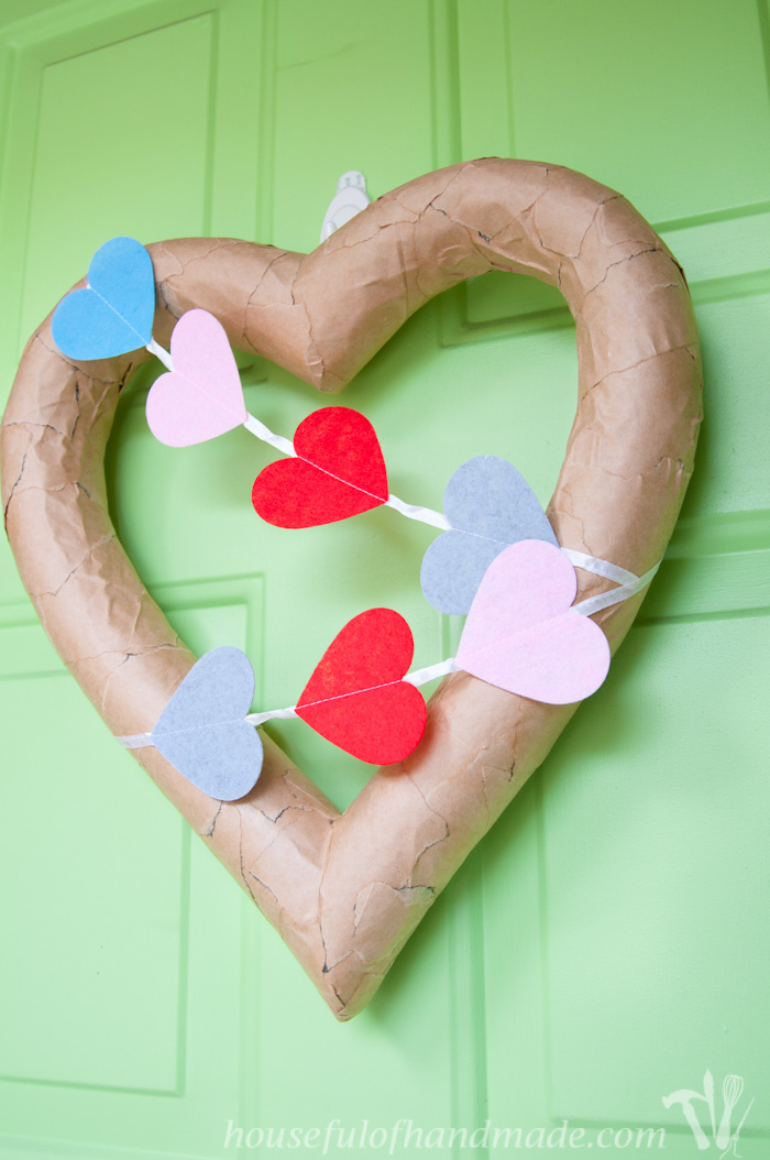 Rustic Valentines Day Heart Wreath