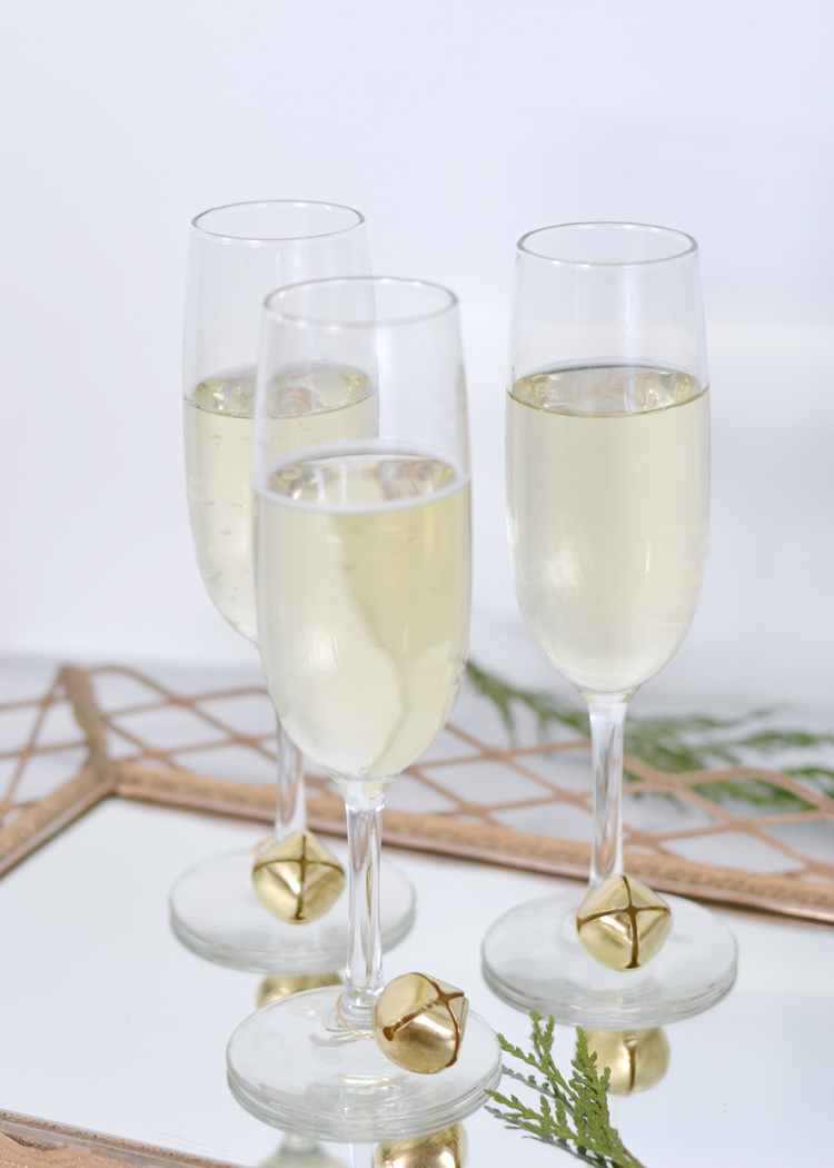 Jingle Bell Wine Glass Charm