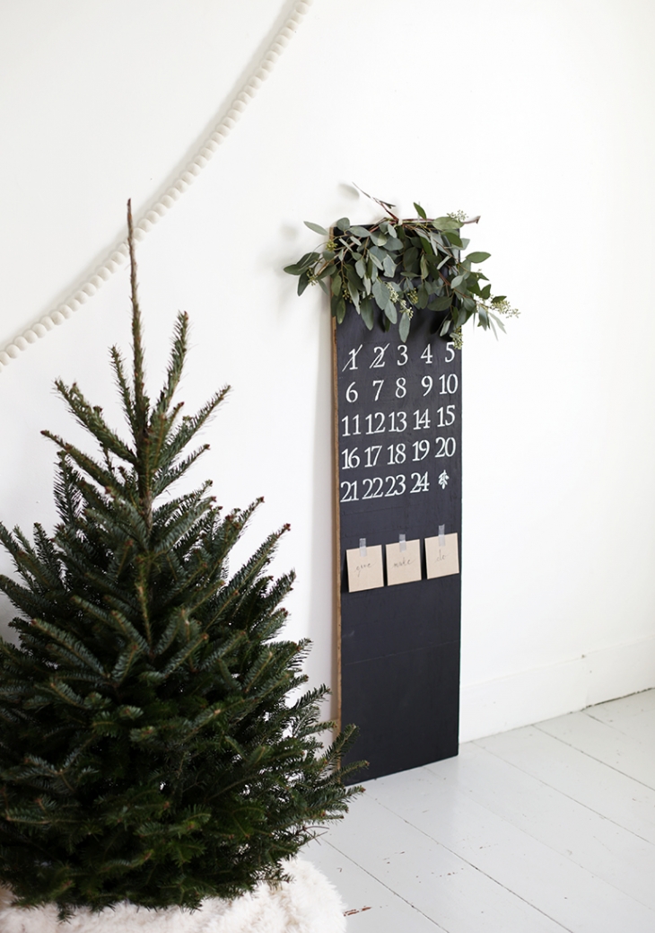 DIY Chalkboard Advent Calendar