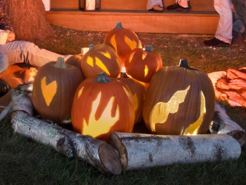 Pumpkin Bonfire Outdoor Halloween Decoration