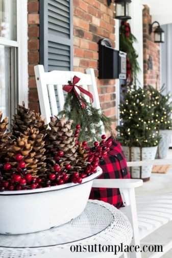 Porch Christmas Decorations - DIY Front Porch Decorating Ideas