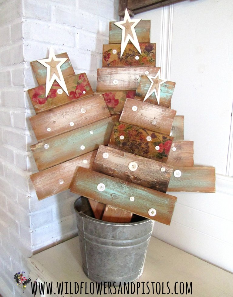 Wood Pallet Christmas Trees