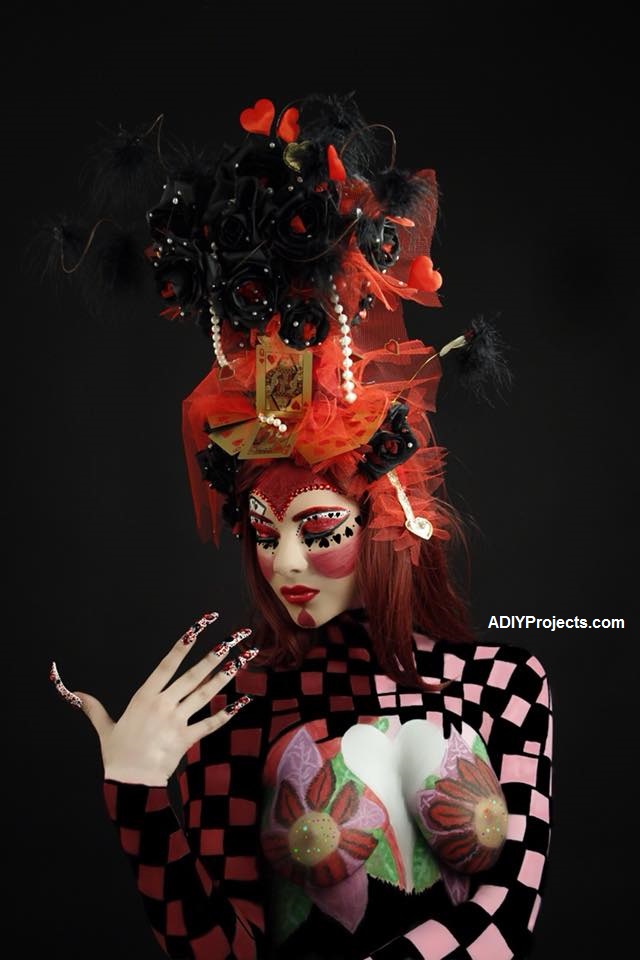 Red Queen Halloween Makeup