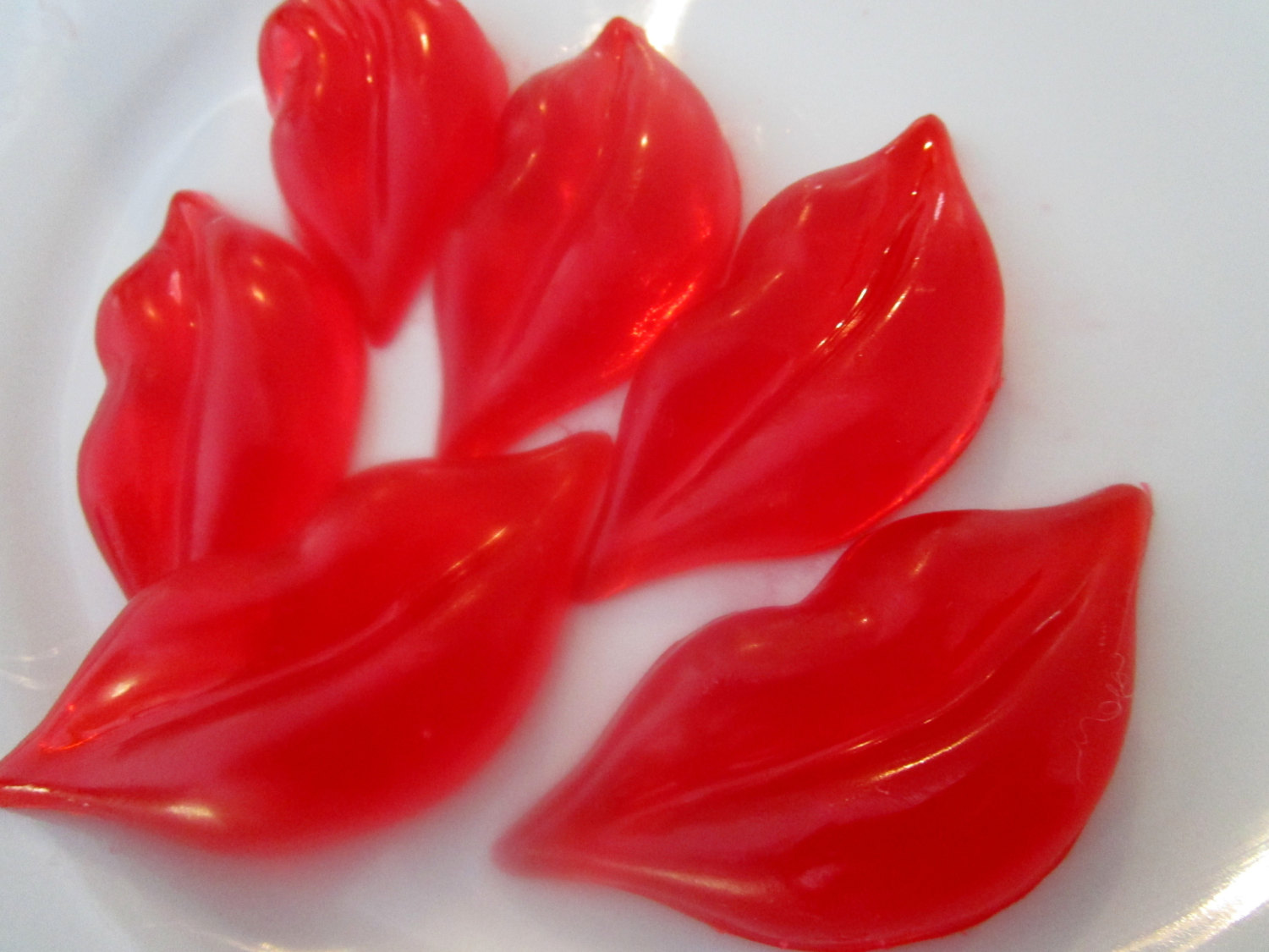 Red lips soap