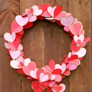 30 DIY Valentine Wreath Ideas To Make Your Day Memorable