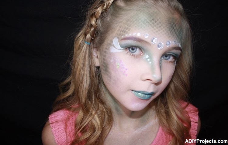 Glamorous Mermaid Halloween Makeup For Kids Tutorial