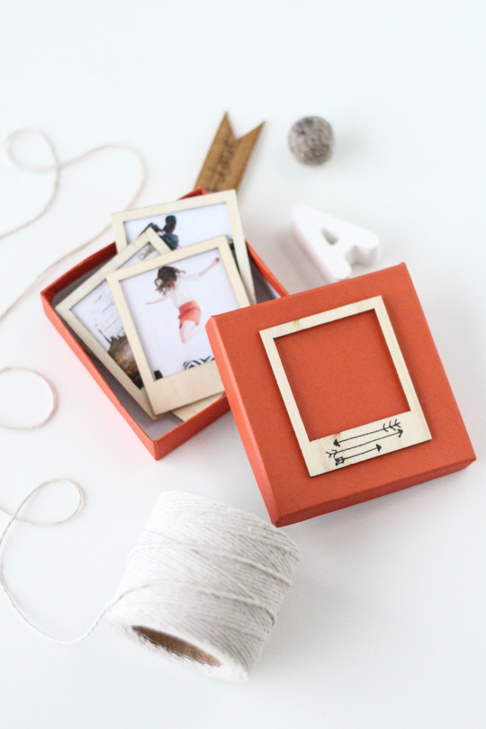 Wooden Polaroid Gift Set