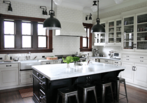 7 Secrets to Design a Functional Kitchen Island