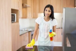 Why Hiring a Housekeeper is the Right Choice