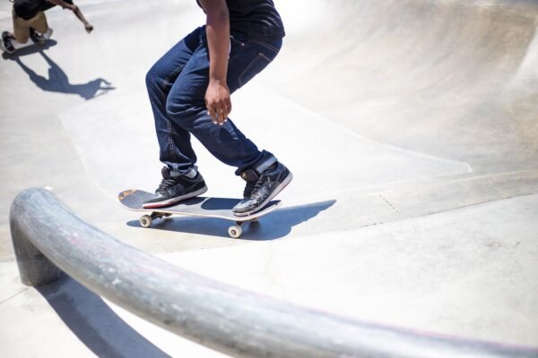 Top 8 Health Benefits of Skateboarding