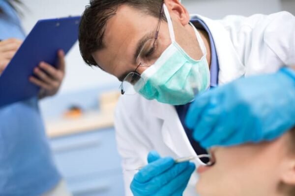 What are The Essential Benefits of Hiring a Professional Dentist?