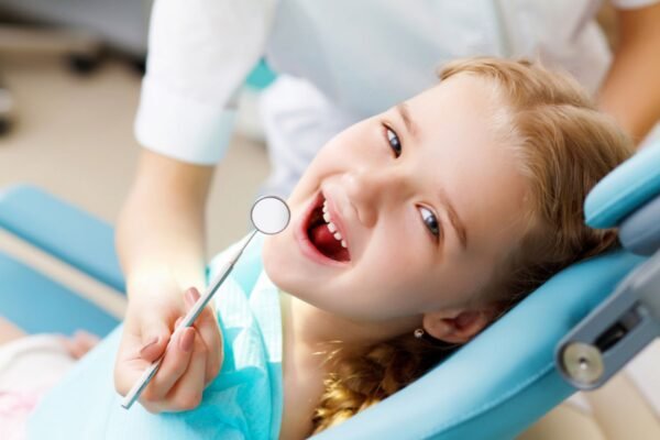 What are the Essential Tips When Taking Your Child to the Dentist for the First Time?