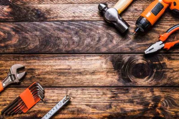 Top DIY Tools That Everyone Needs