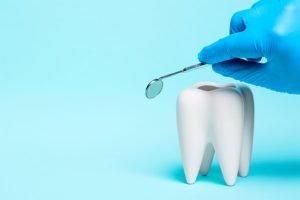 Services an Emergency Dentist in Sugarland, TX Can Provide