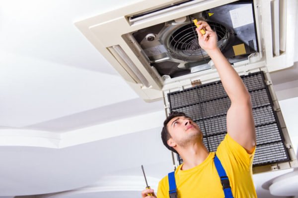 The Most Common Types of Problems to Expect with Older Air Conditioning Equipment