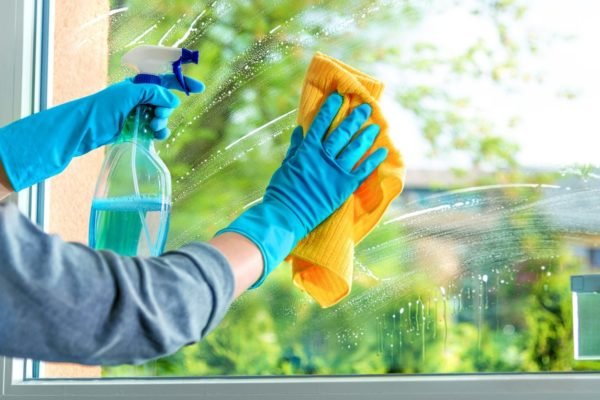 Top 5 Natural Window Cleaning Solutions