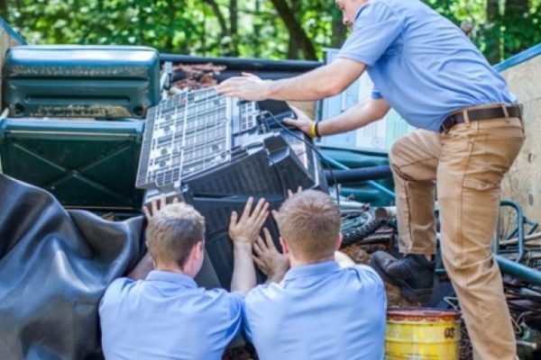 How a Junk Removal Company Can Help Recycle Peoples Unwanted Junk