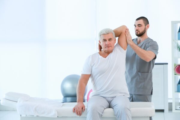 Services Provided by a Physiotherapy Service in St. Albert, and Tips on Finding One