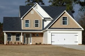 Expert Picks: Top 5 Garage Door Service Companies in Virginia Beach